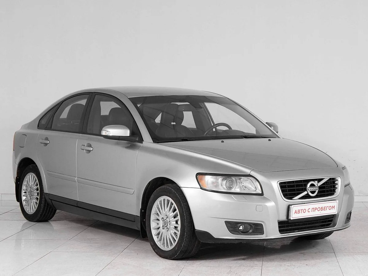 Volvo S40 II Рестайлинг — фото 3