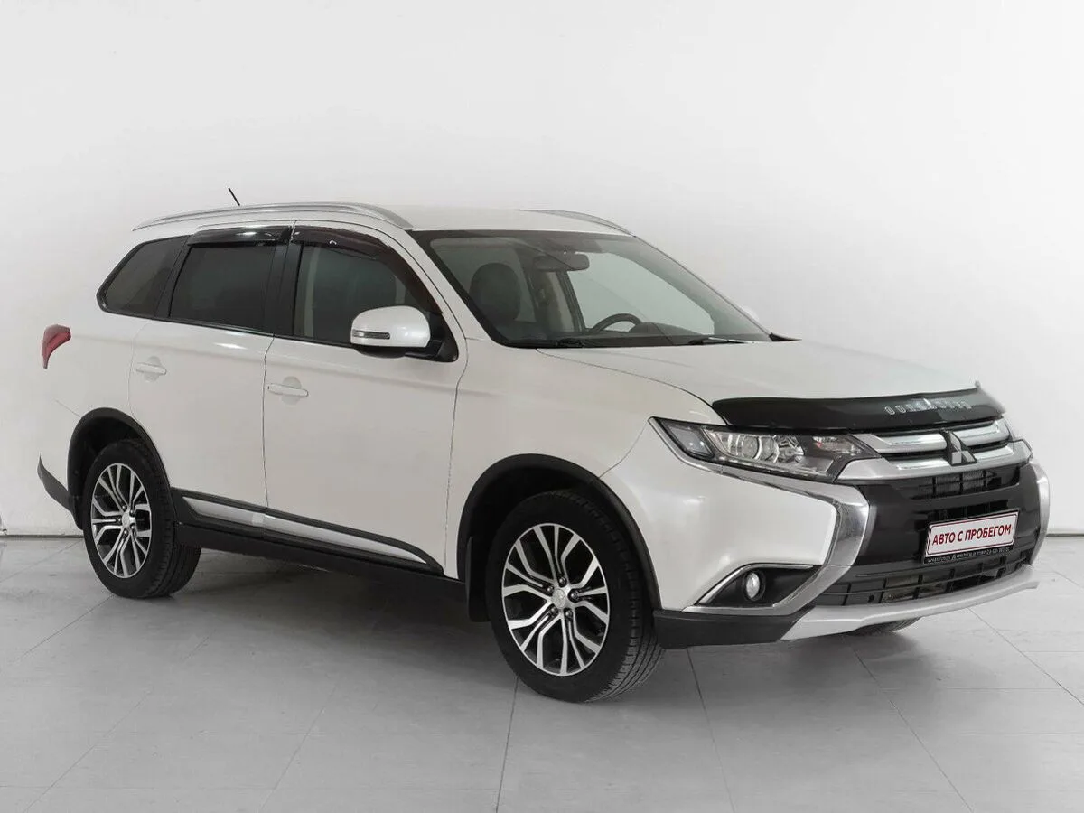 Mitsubishi Outlander III Рестайлинг 2 · Instyle 2017