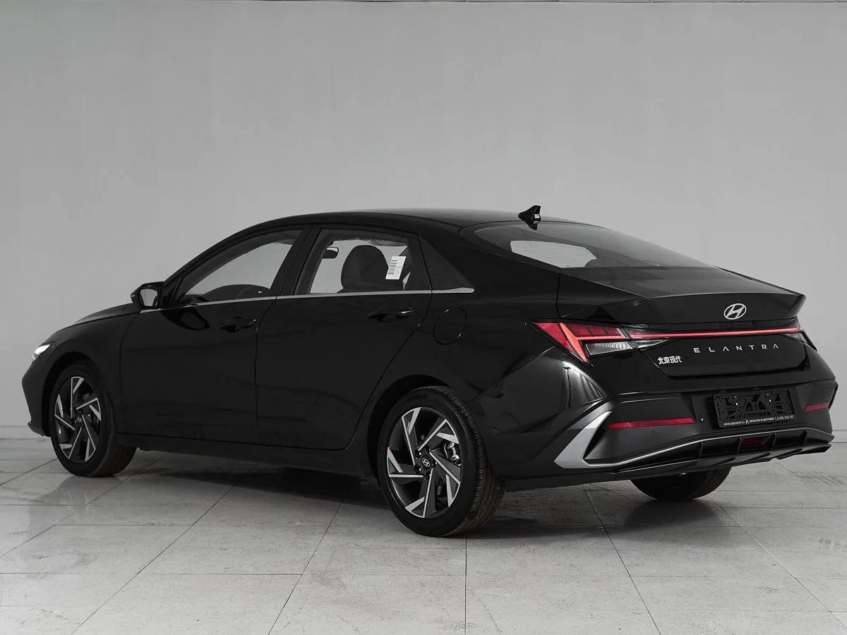 Hyundai Elantra VII (CN7) Рестайлинг · LUX — фото 4