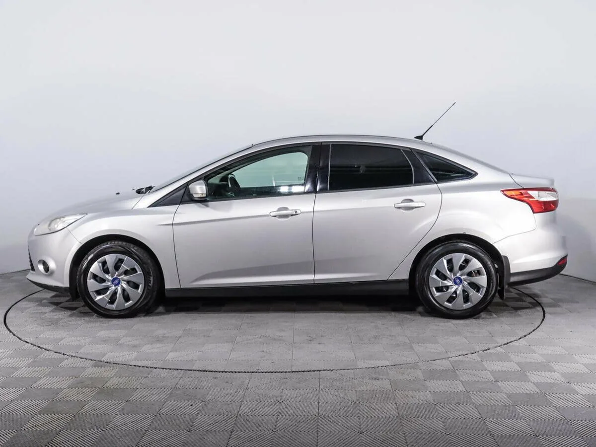 Ford Focus III · Trend — фото 3