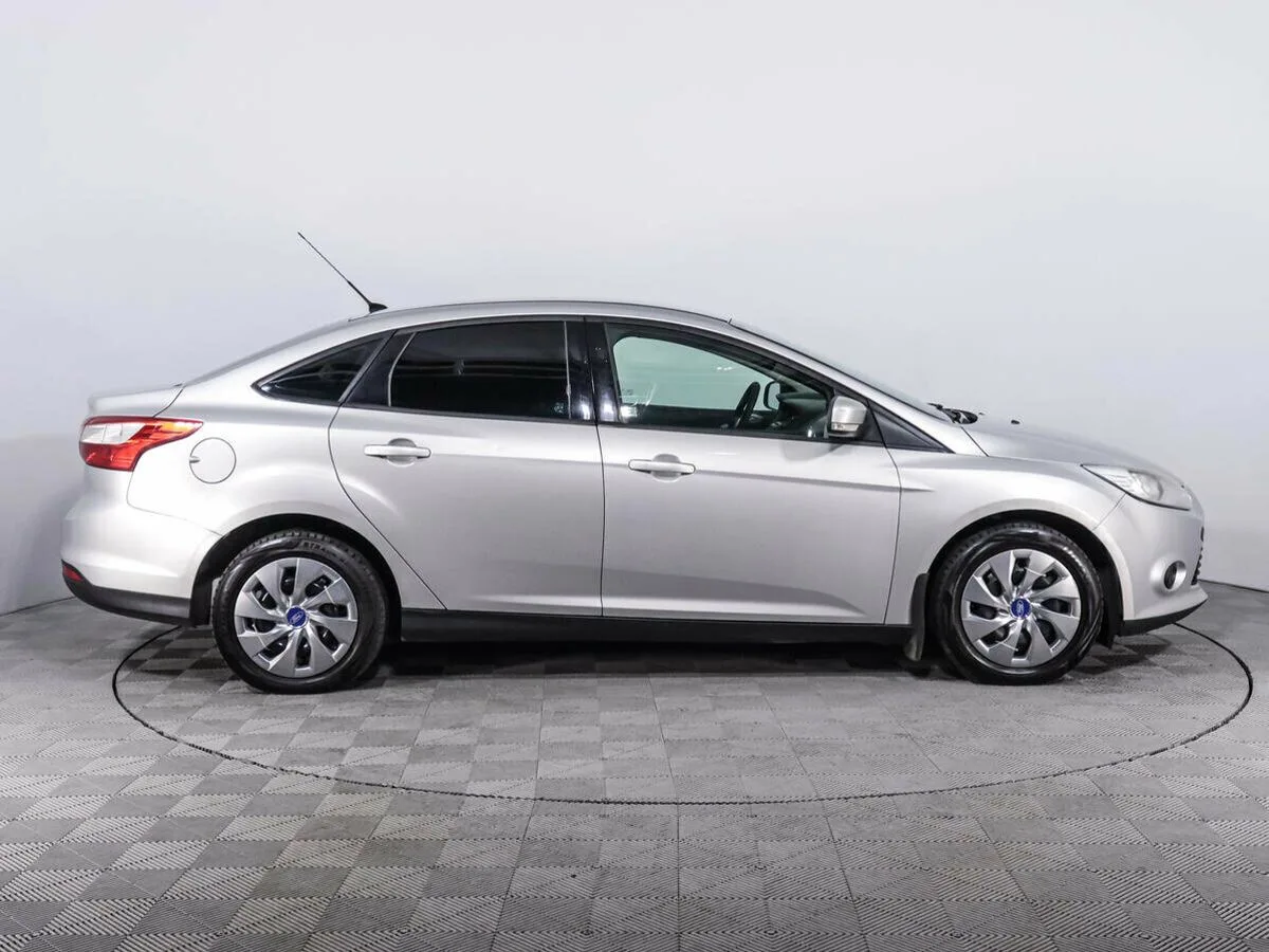 Ford Focus III · Trend — фото 4
