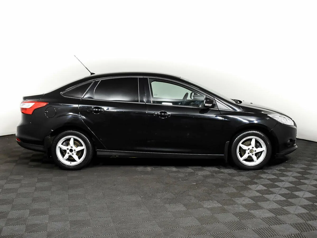 Ford Focus III · Trend — фото 4