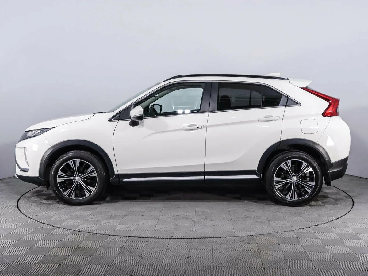 Mitsubishi Eclipse Cross I · Instyle — фото 3