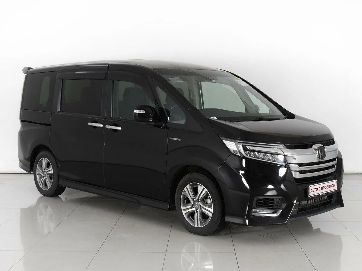 Honda Stepwgn V Рестайлинг