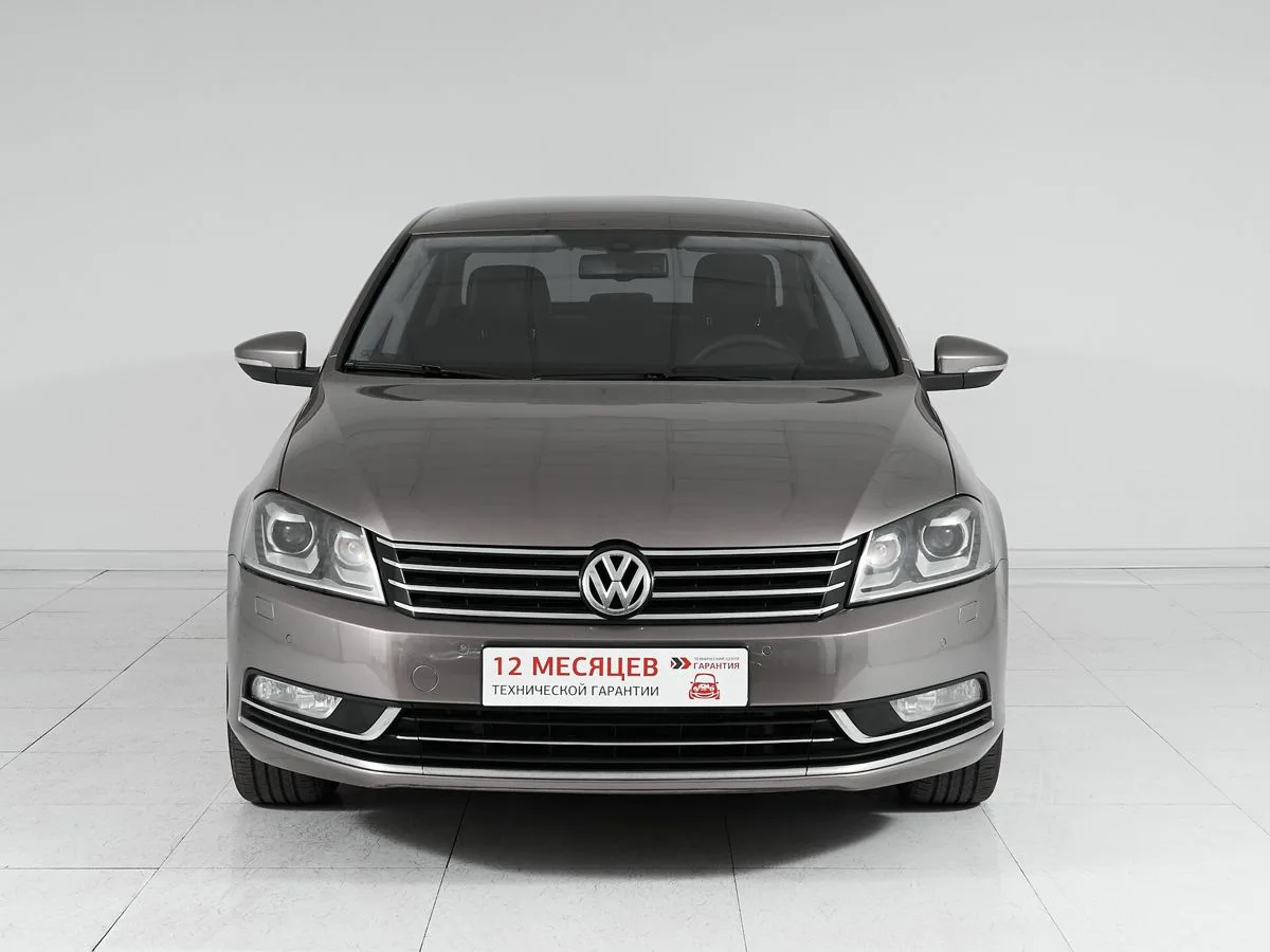 Volkswagen Passat B7 · Highline — фото 2
