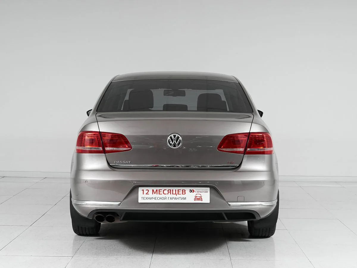 Volkswagen Passat B7 · Highline — фото 5