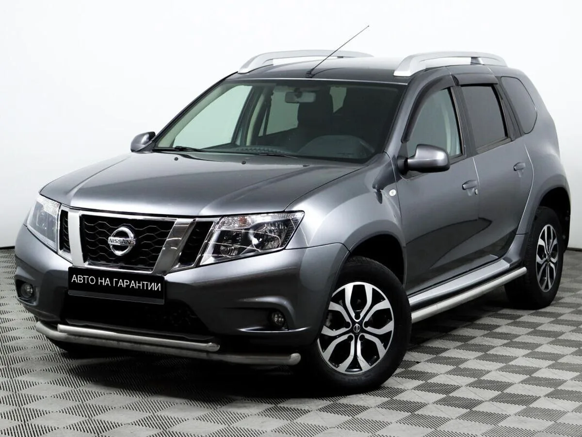 Nissan Terrano III (D10) · Elegance