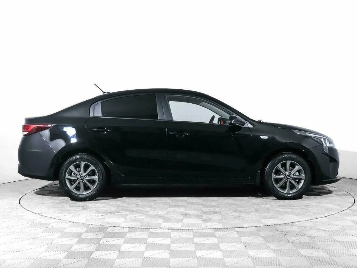 Kia Rio IV Рестайлинг · Comfort — фото 4