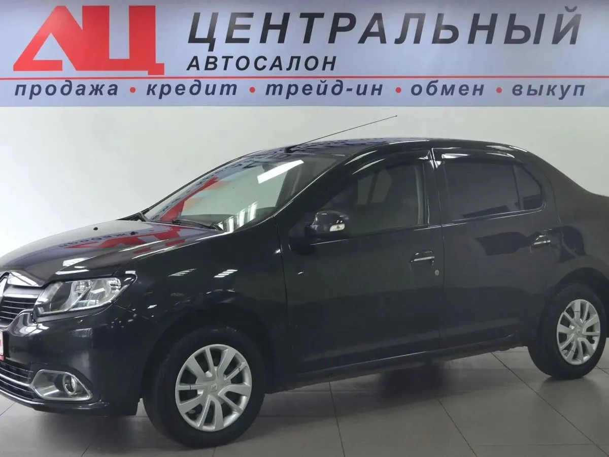 Renault Logan II · Access