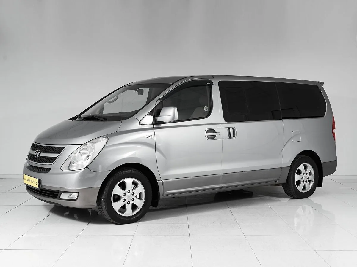 Hyundai Grand Starex I