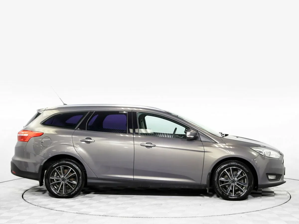 Ford Focus III Рестайлинг · Trend — фото 4