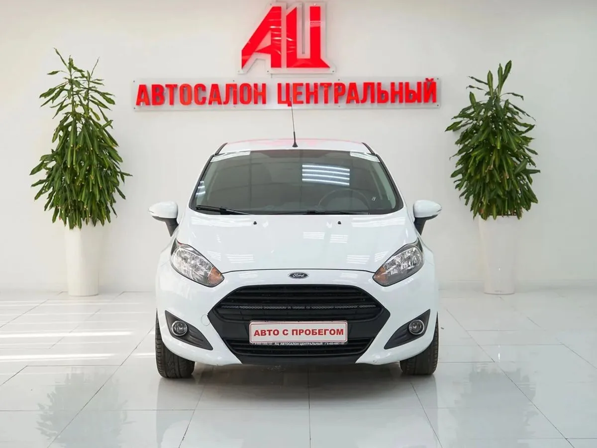 Ford Fiesta Mk6 Рестайлинг · Trend — фото 2