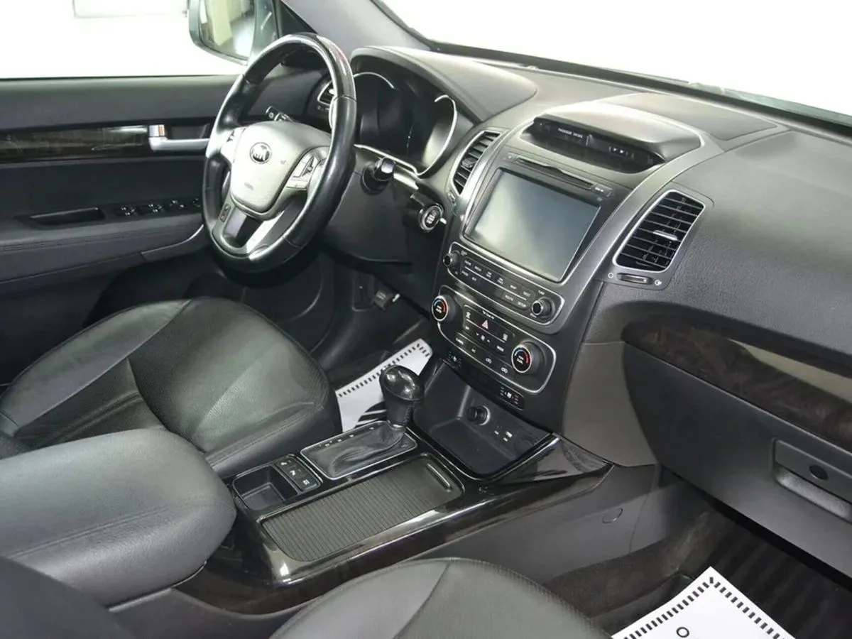 Kia Sorento II Рестайлинг · New Comfort (2015) — фото 5