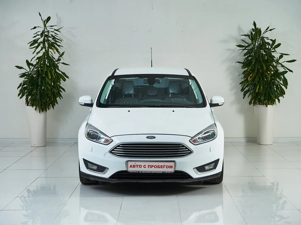 Ford Focus III Рестайлинг · Titanium — фото 2