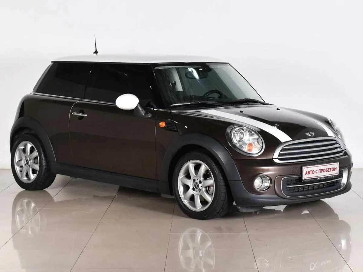 Mini Hatch II (R56) Рестайлинг · Cooper