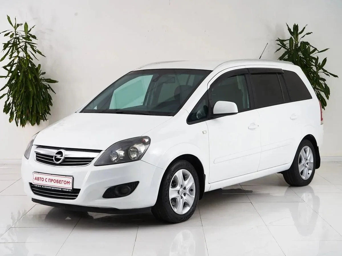Opel Zafira B Рестайлинг