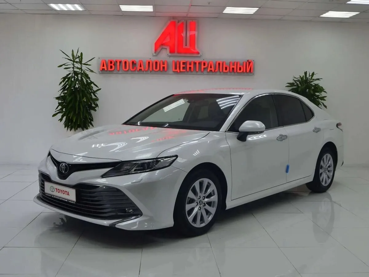 Toyota Camry VIII (XV70) · Стандарт