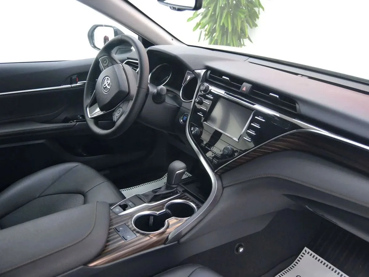 Toyota Camry VIII (XV70) · Стандарт — фото 5