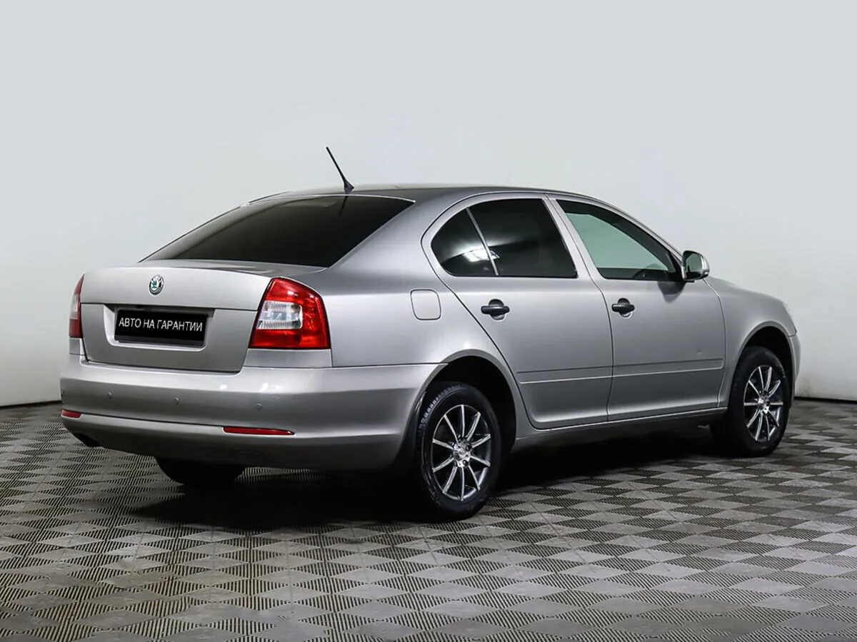 Skoda Octavia II (A5) Рестайлинг · Elegance — фото 3