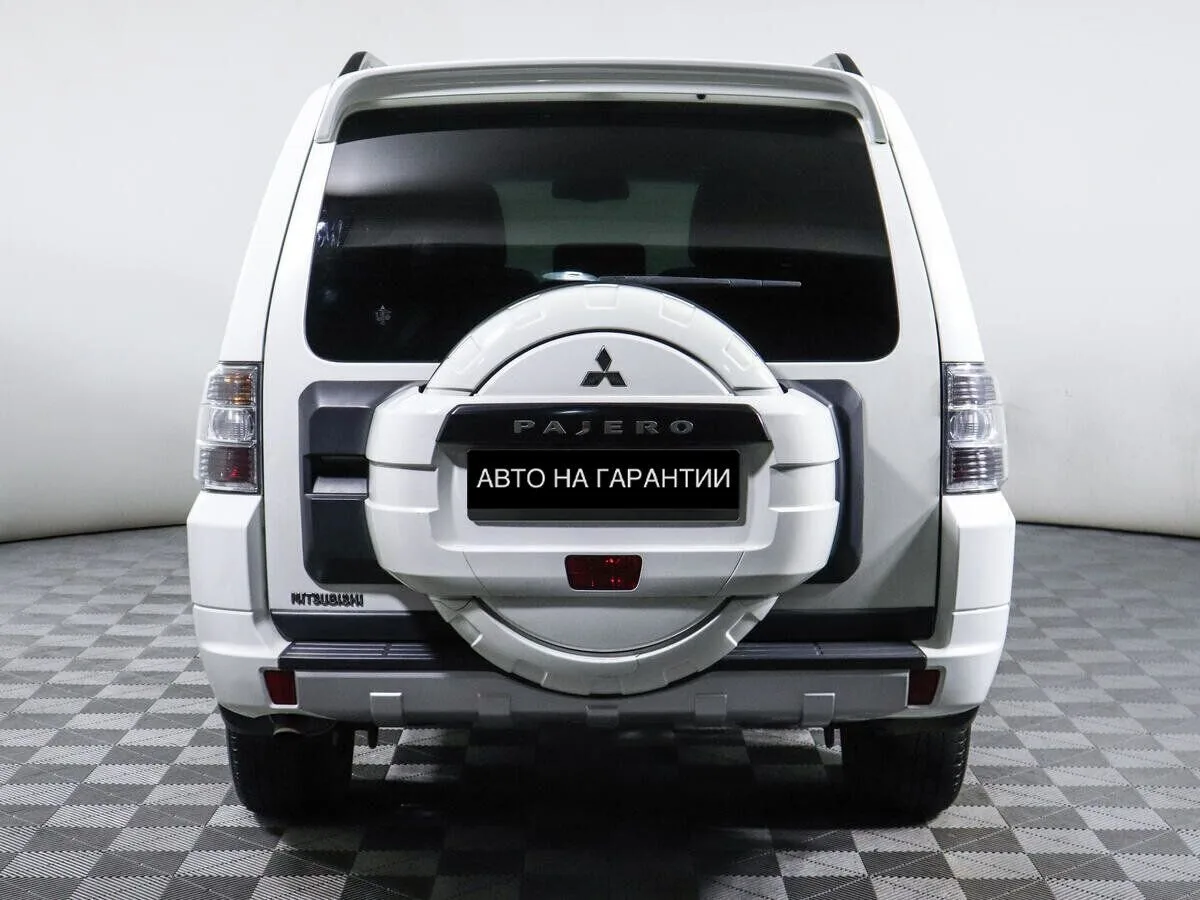 Mitsubishi Pajero IV Рестайлинг 1 · Intense — фото 4