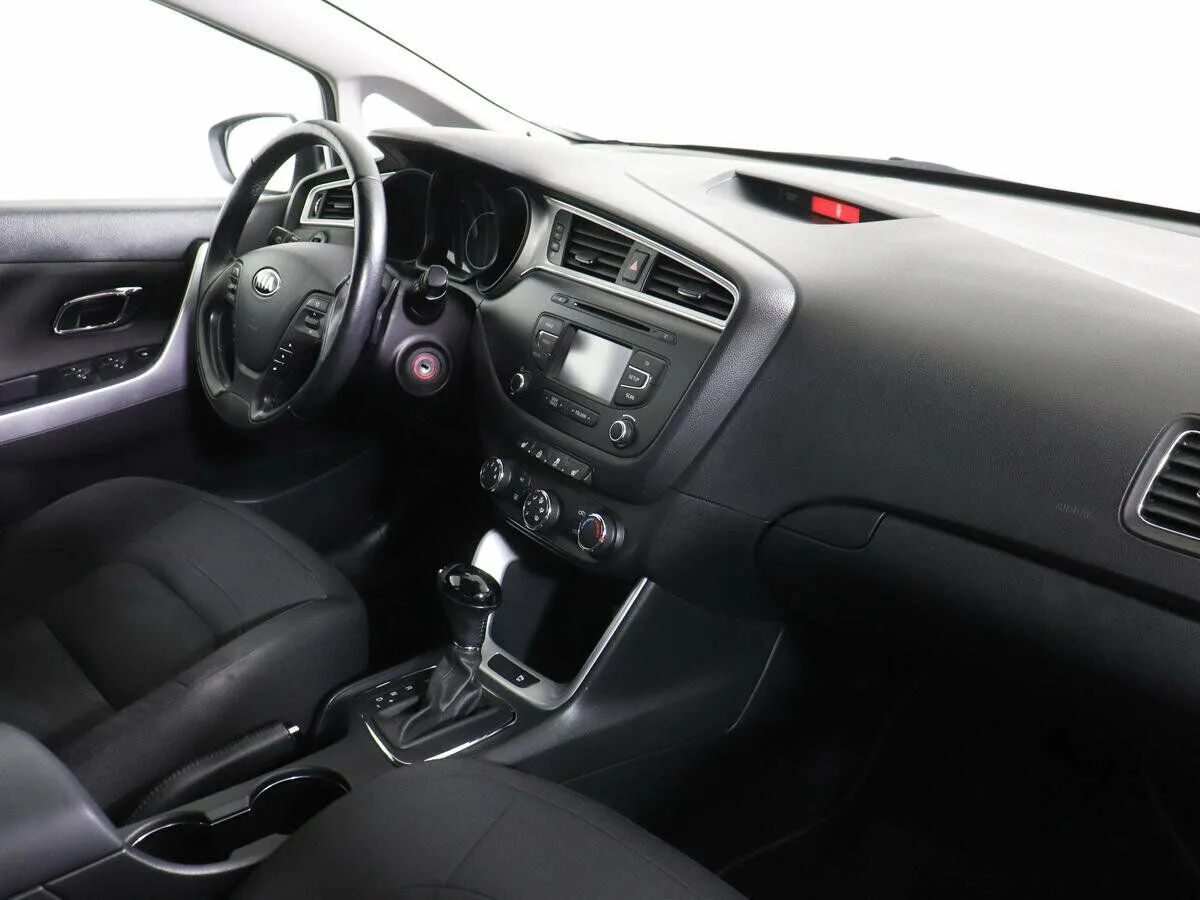 Kia Ceed II Рестайлинг · Comfort — фото 5