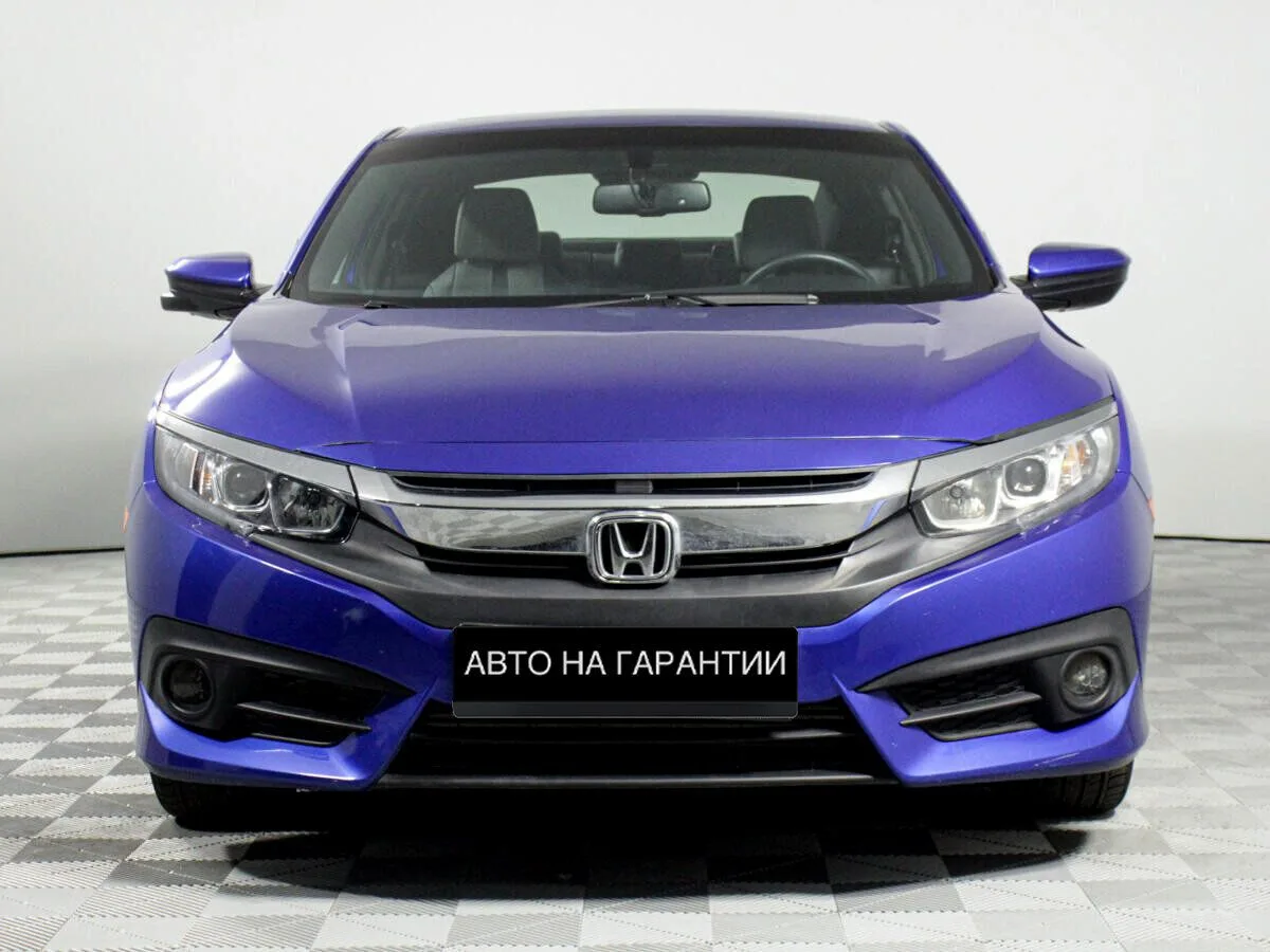 Honda Civic X — фото 2