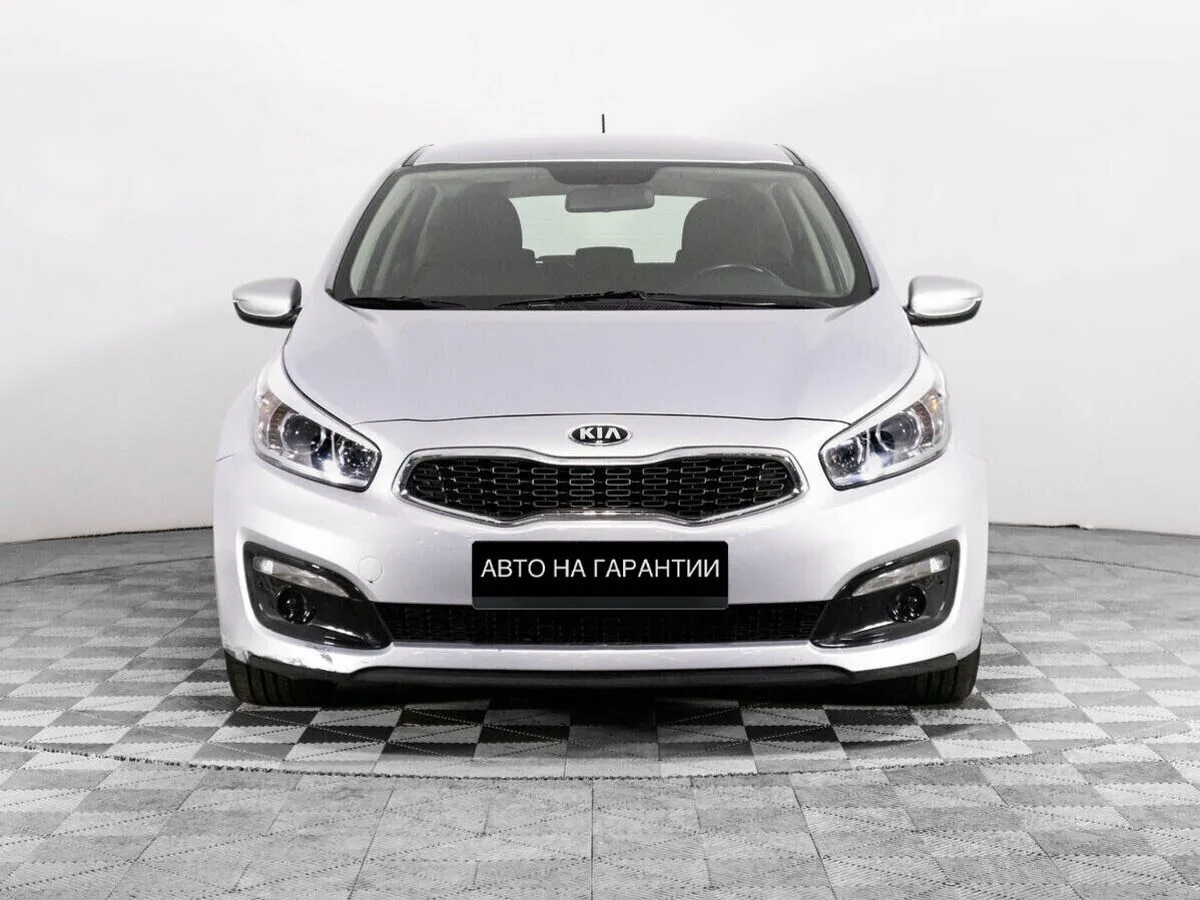 Kia Ceed II Рестайлинг · Comfort — фото 2