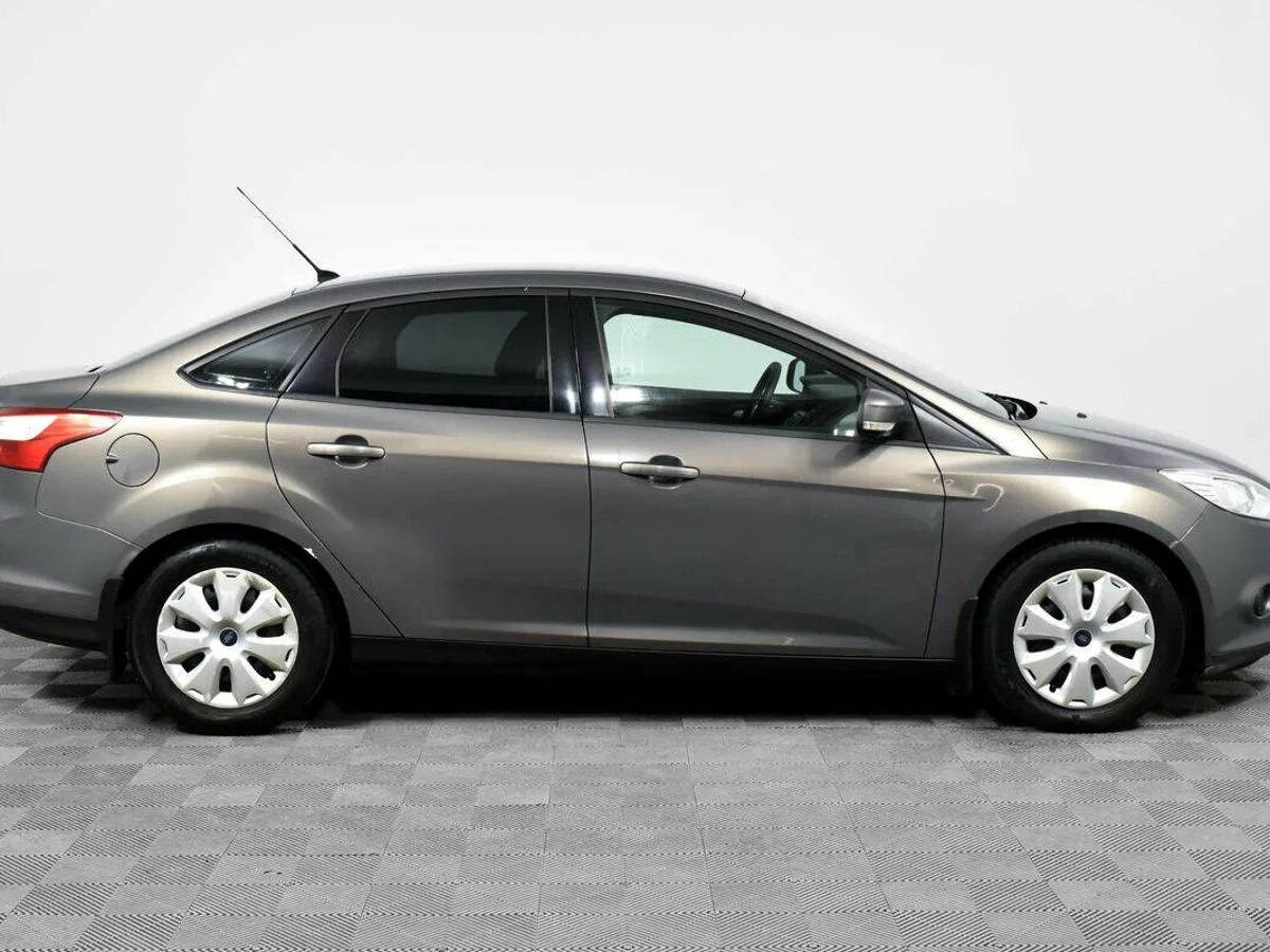 Ford Focus III · Trend — фото 4