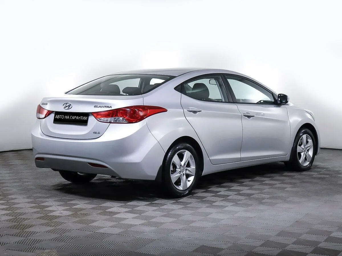 Hyundai Elantra V (MD) · Comfort — фото 5