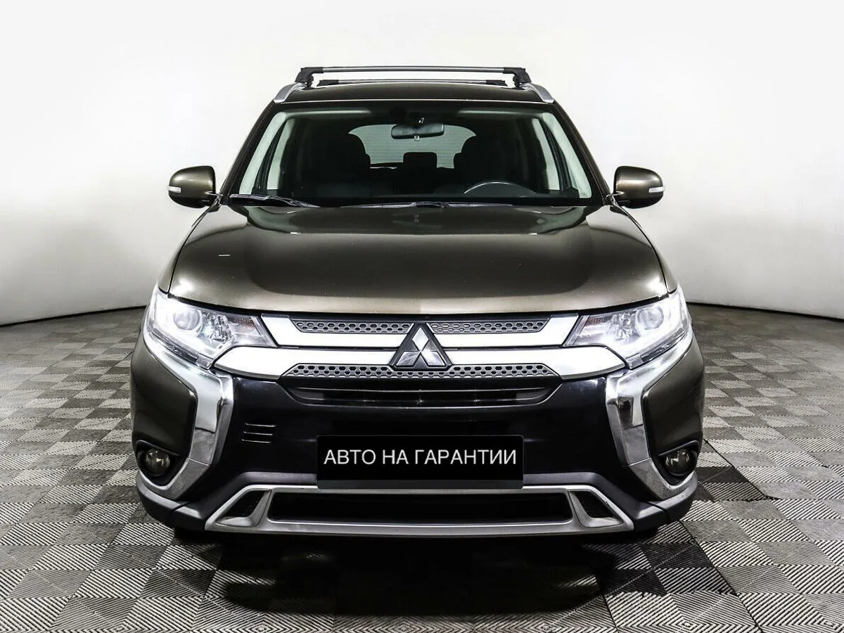 Mitsubishi Outlander III Рестайлинг 3 · Invite — фото 2