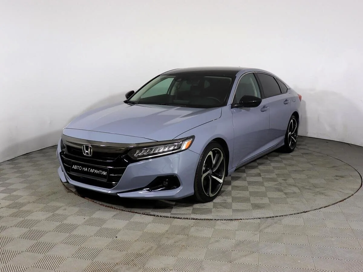Honda Accord X Рестайлинг · Prestige