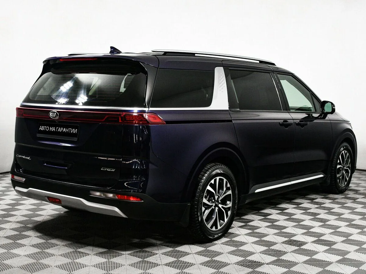 Kia Carnival IV · Premium+ — фото 3