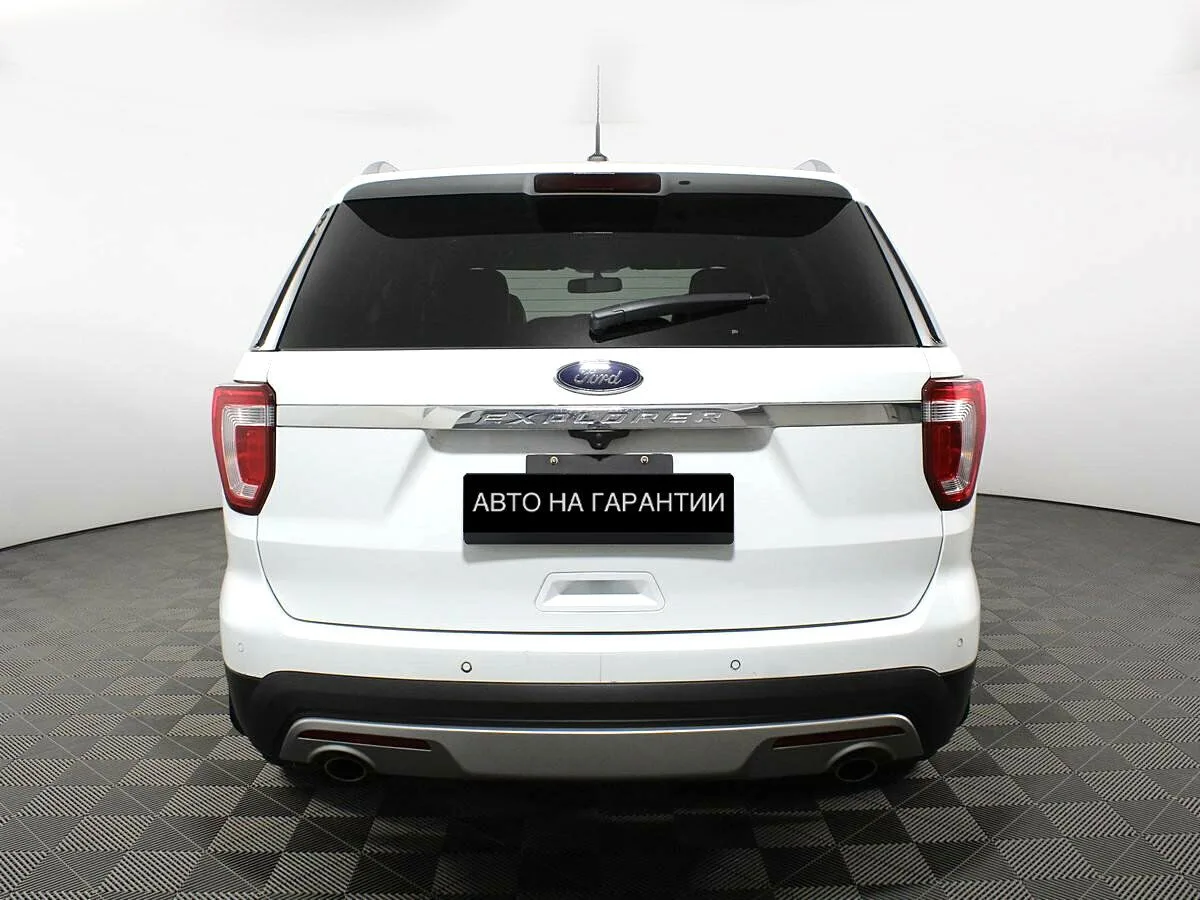 Ford Explorer V Рестайлинг · XLT — фото 4
