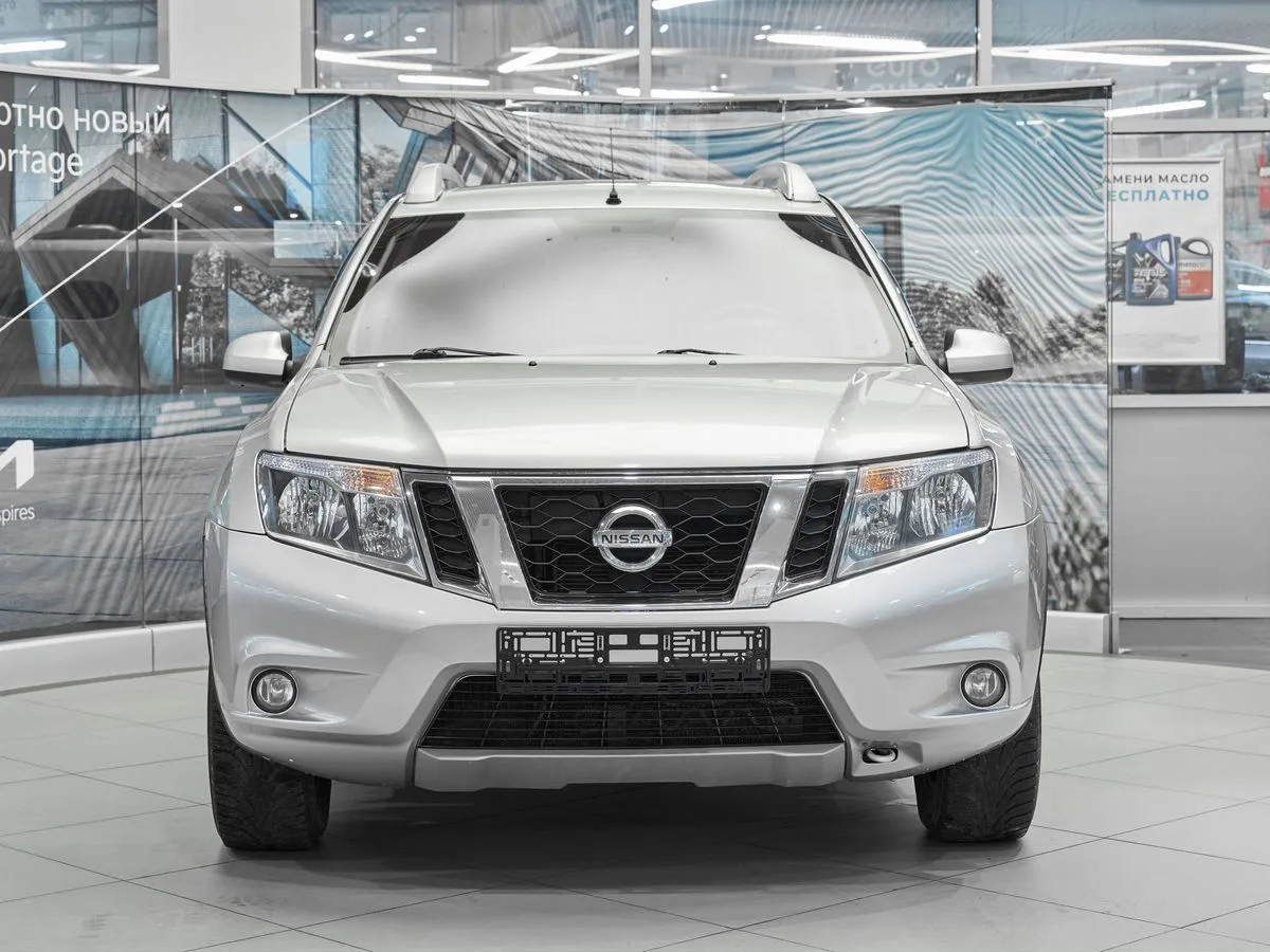 Nissan Terrano III (D10) — фото 2