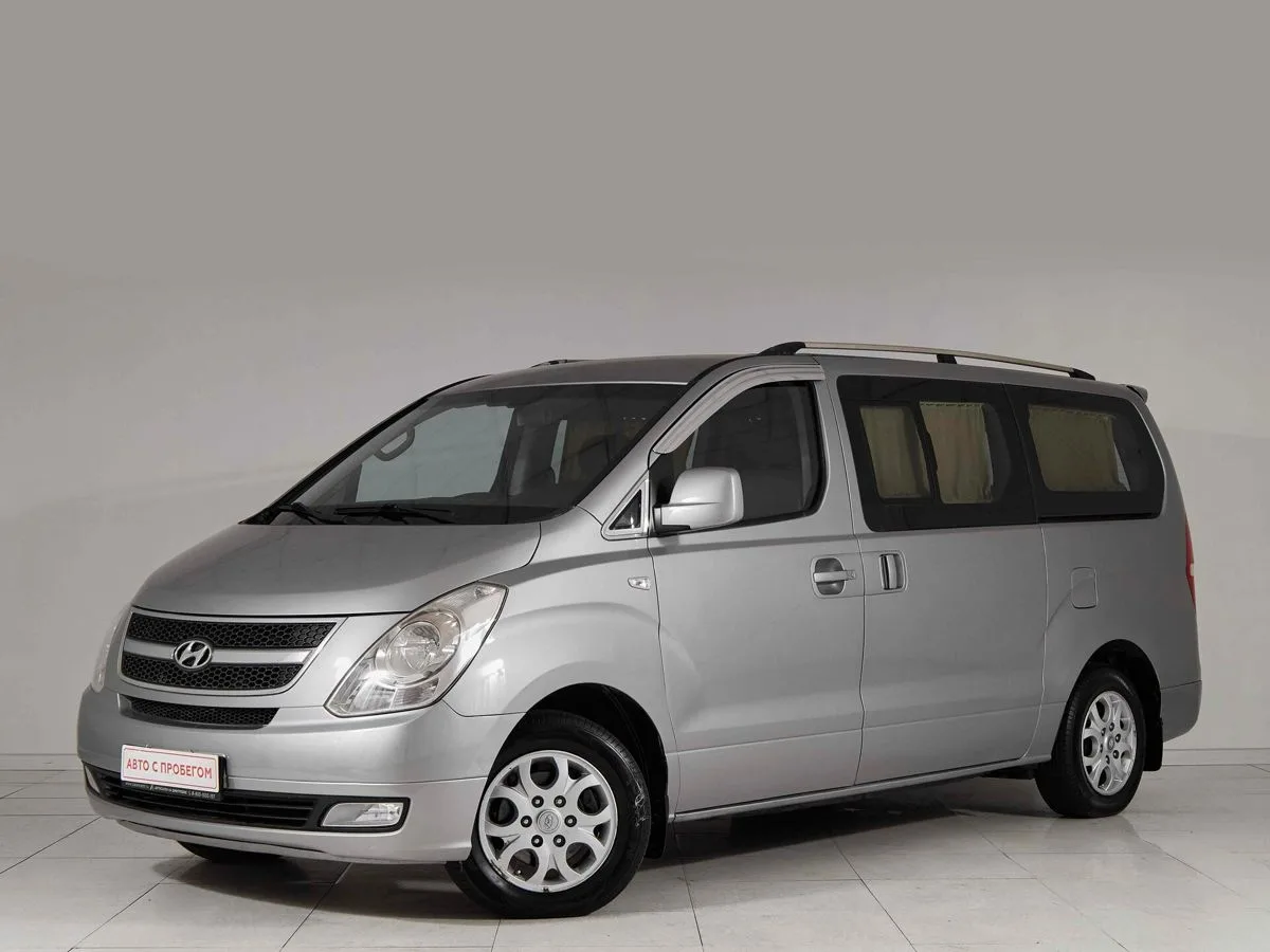 Hyundai H-1 II