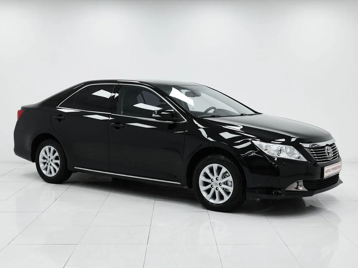 Toyota Camry VII (XV50) · Элеганс — фото 3