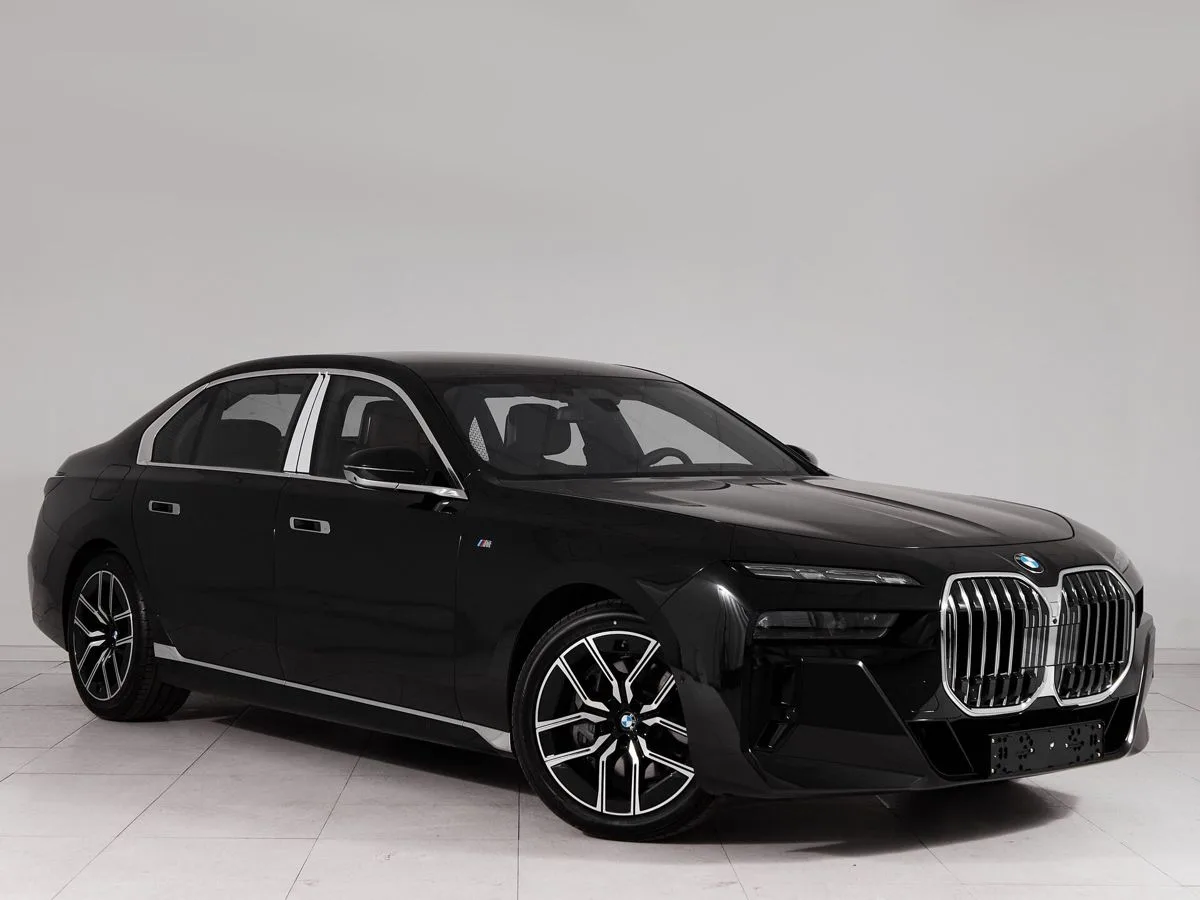 BMW 7 серии VII (G70) · 740i xDrive — фото 3