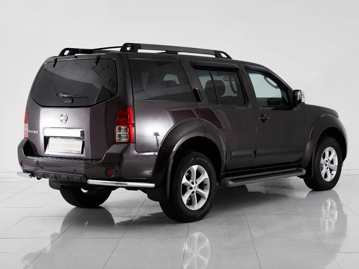 Nissan Pathfinder III Рестайлинг · SE (CC-JE) — фото 5