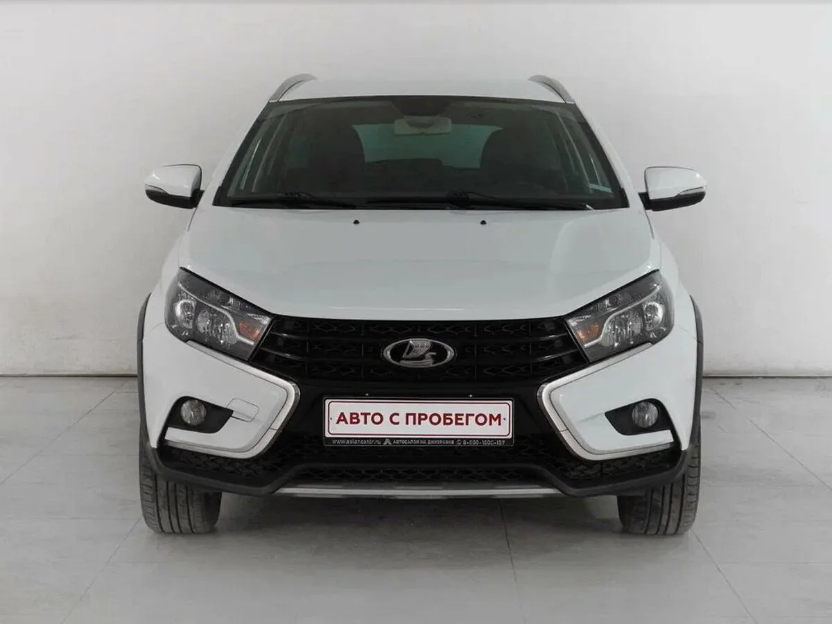 Lada (ВАЗ) Vesta I · Luxe Multimedia (2017-2019) — фото 3