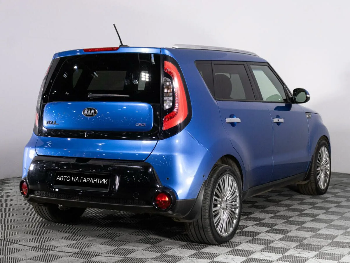 Kia Soul II · Premium — фото 3