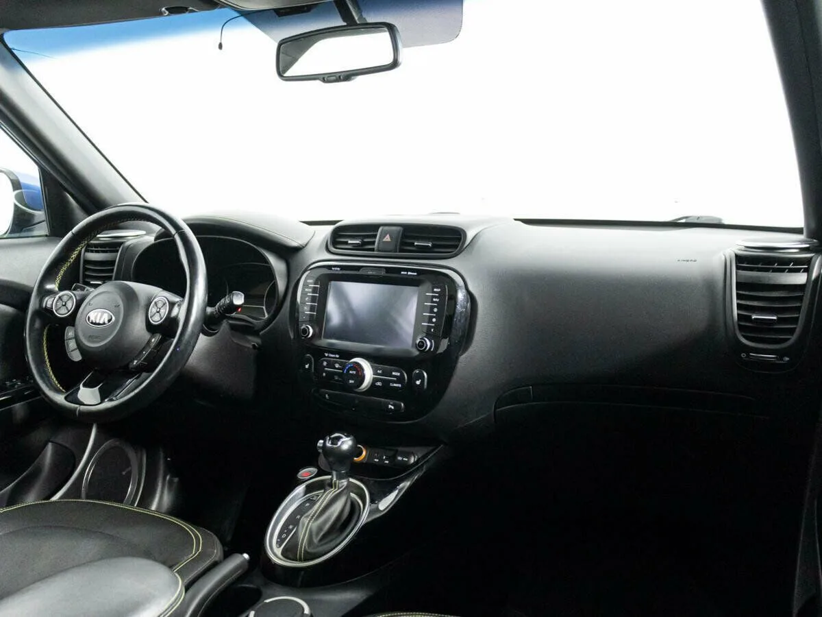 Kia Soul II · Premium — фото 5