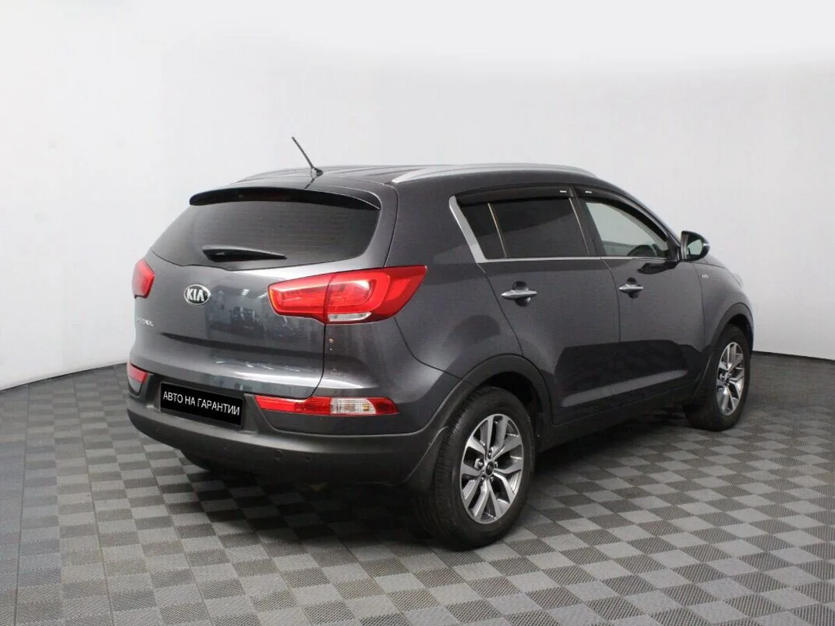 Kia Sportage III Рестайлинг — фото 3