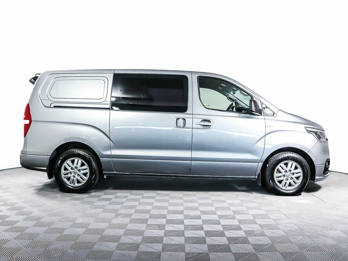 Hyundai Grand Starex I Рестайлинг 2 — фото 4