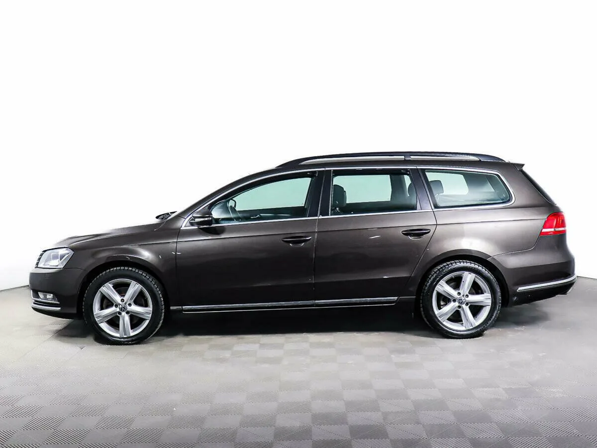 Volkswagen Passat B7 · Highline — фото 3