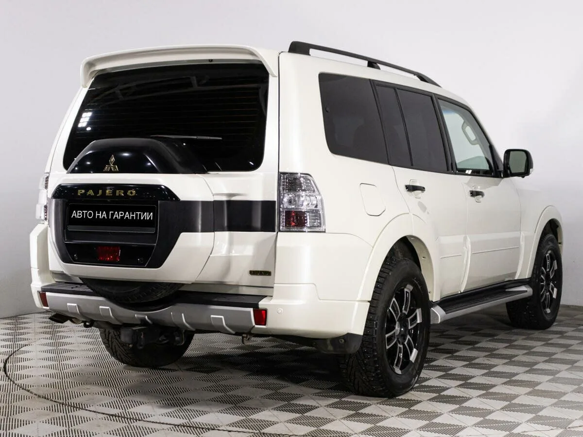 Mitsubishi Pajero IV Рестайлинг 2 · GLS — фото 3