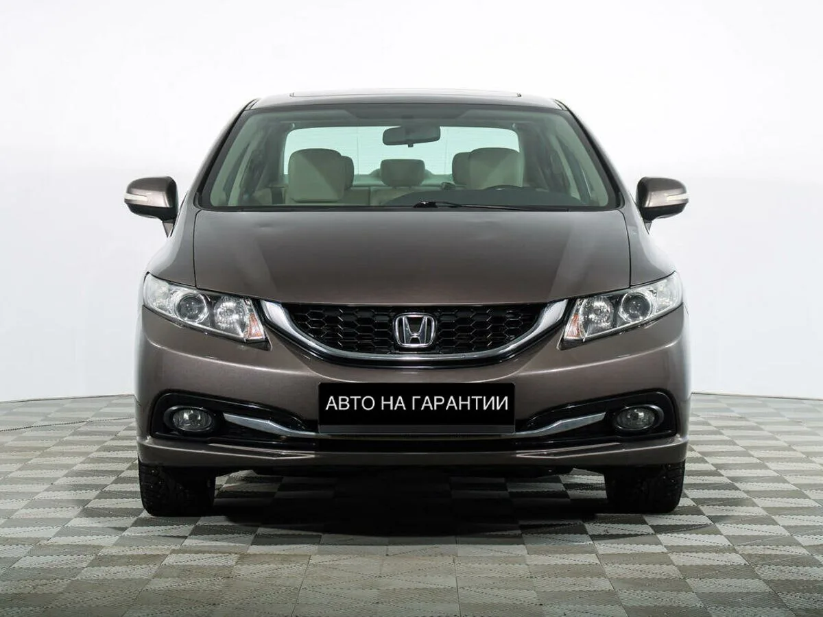 Honda Civic IX Рестайлинг · Lifestyle — фото 2