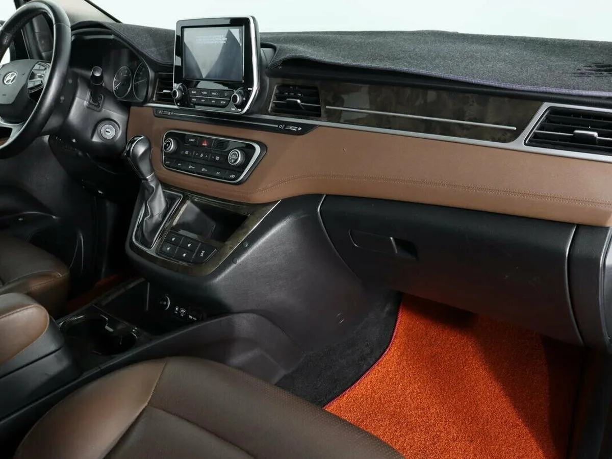 Hyundai Grand Starex I Рестайлинг 2 — фото 5