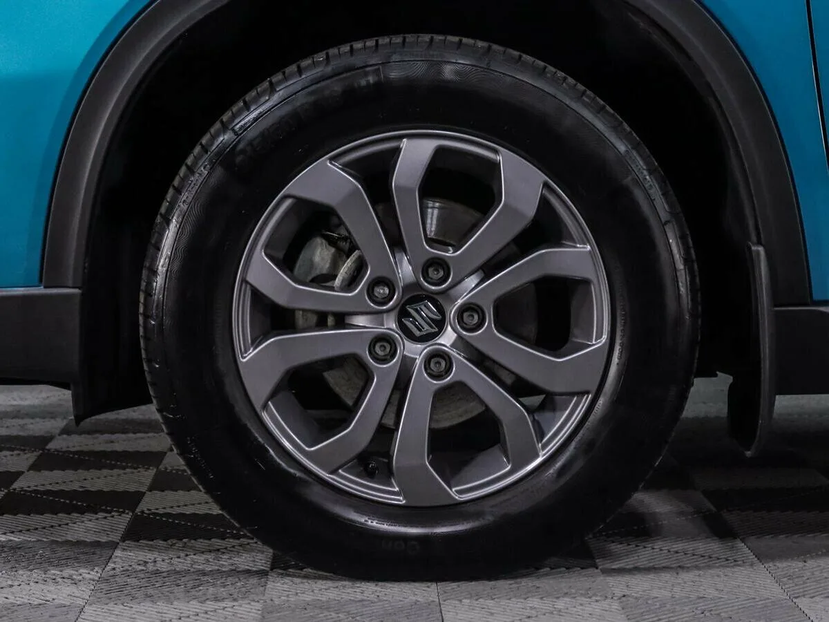 Suzuki Vitara II Рестайлинг · GLX (2019-2023) — фото 5