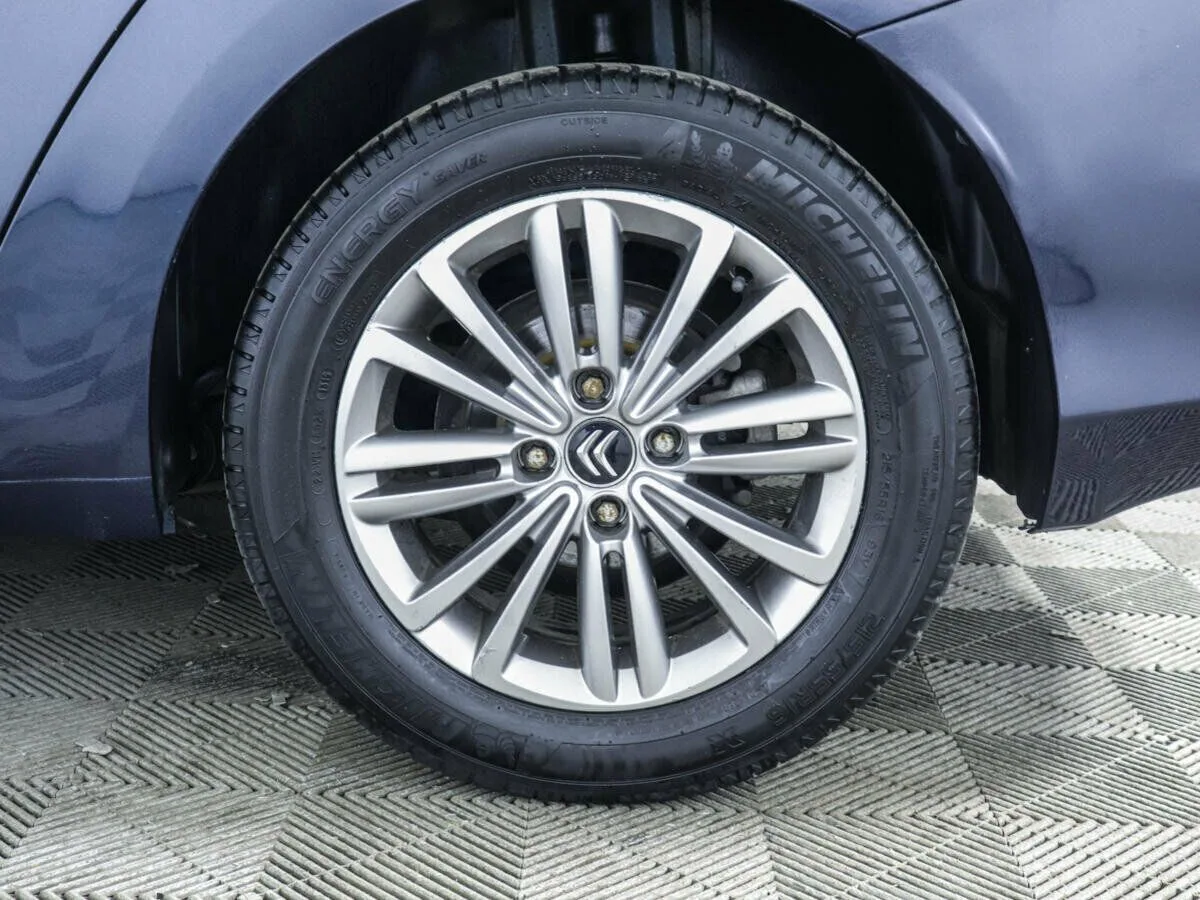 Citroen C4 II Рестайлинг · FEEL Edition — фото 5