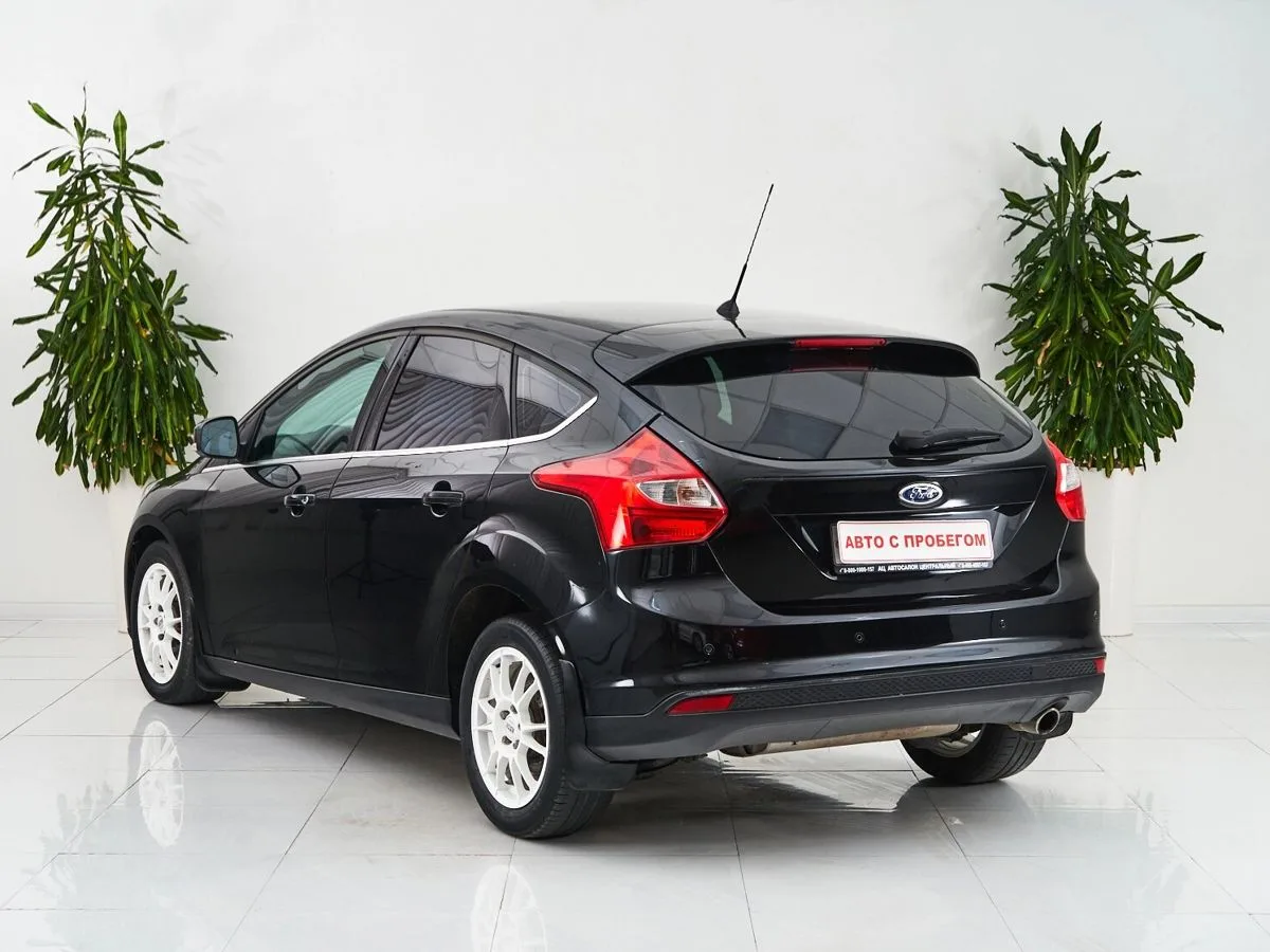 Ford Focus III — фото 4